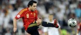 Xavi setzt sich die Krone auf