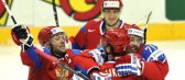 Auftaktsiege für Russland und Kanada