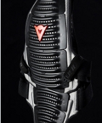 Dainese Rückenprotektor-Aktion Dainese Rückenprotektor-Aktion