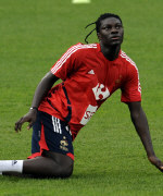 Bafétimbi Gomis: Nach Zusammenbruch weiter trainiert