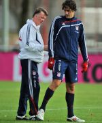 Wirbel um Toni - Bruch mit van Gaal