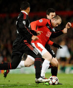 Milan scheidet nach 0:4 in Manchester aus Milan scheidet nach 0:4 in Manchester aus