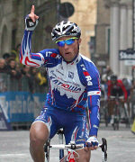 Garzelli rückt Scarponi auf die Pelle