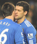 Michael Ballack kämpft um einen neuen Vertrag Michael Ballack kämpft um einen neuen Vertrag