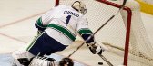 Blackhawks schießen Olympiasieger aus dem Tor