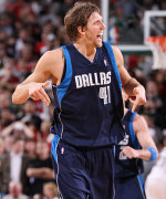 Nowitzki verhandelt in Dallas um neuen Vertrag