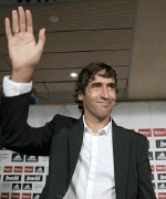 Raul wechselt zu Schalke 04 Raul wechselt zu Schalke 04