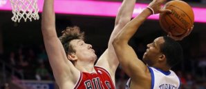 Die Chicago Bulls stehen gegen die Philadelphia 76ers vor dem Aus Chicago Bulls Philadelphia 76ers nba-playoffs