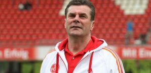 Dieter Hecking Dieter Hecking,Nürnberg,Club,Bundesliga,Trainer