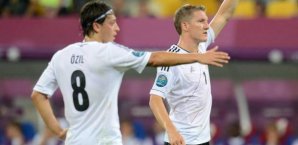 EM 2012, Özil, Schweinsteiger, Deutschland, Halbfinale