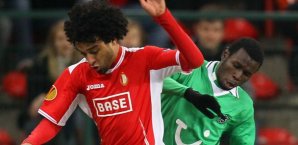 Felipe kommt von Standard Lüttich Felipe, Standard Lüttich, Hannover 96