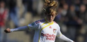 Shelley Thompson Thompson, Frauen-Fußball, Bad Neuenahr