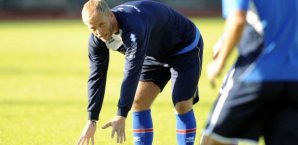 Eidur Gudjohnsen wird den AEK Athen ob finanzieller Probleme verlassen Eidur GudjohnsenAEK Athen,Griechenland