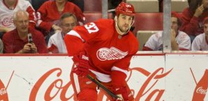 Doug Janik noch im Trikot der Detroit Red Wings Eishockey,Janik,Adler Mannheim