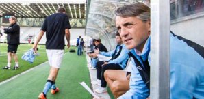 Roberto Mancini schriebt Javier Martinez ab roberto mancini, manchester city