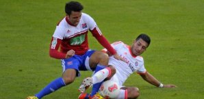 Emre Can (re.) spielte in der Frankfurter Jugend Unterhaching,Bayern,Yasin Yilmza,Emre Can,Zweikampf