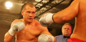 Gegen Konstantin Airich liegt ein Doping-Vorwurf vor, doch der Boxer tritt am Samstag in Moskau in den Ring. Boxen,Konstatin Airich,Vitali Klitschko