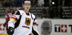 Nationalspieler Christian Ehrhoff will in der DEL spielen Christian Ehrhoff, NHL, Lockout