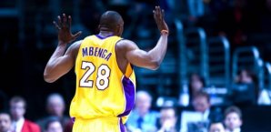 DJ Mbenga spielte auch für die Los Angeles Lakers dj mbenga, los angeles lakers