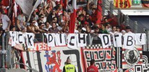 Die Fans von Fortuna Düsseldorf haben ihre eigene Meinung zum DFB Fortuna Düsseldorf, Fans