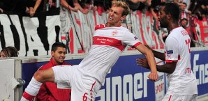 Georg Niedermeier vom VfB Stuttgart bei seinem emotionalen Torjubel Georg Niedermeier, VfB Stuttgart