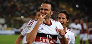Giampaolo Pazzini freut sich über seinen ersten Mailänder Hattrick Giampaolo Pazzini,AC Mailand,FC Bologna,Sieg,Hattrick,jubel