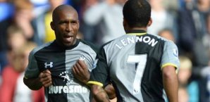 Jermain Defoe traf doppelt Jermain Defoe,Tottenham,Premier League