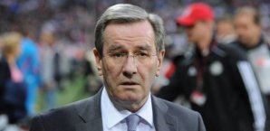 Karl Hopfner zieht sich am Jahresende zurück Karl Hopfner, FC Bayern München