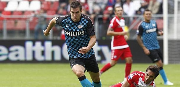 Strootman nach Manchester