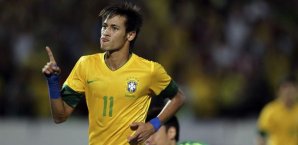 Neymar erzielte drei Tore gegen China Neymar, Brasilien