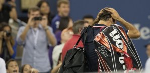 Ein ungewohntes Bild: Roger Federer verlässt ein US-Open-Viertelfinale als Verlierer Roger Federer,US,open,viertelfinale,verlierer