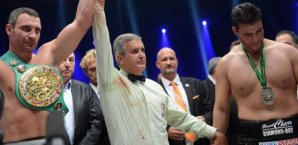 Manuel Charr enttäuscht bei der Siegerehrung Vitali Klitschko, Manuel Charr, Boxen