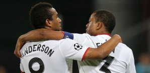 Anderson und Patrice Evra Arm in Arm anderson, patrice evra, manchester united