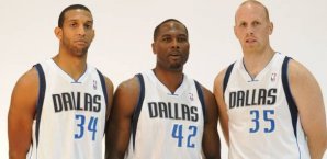 Brandan Wright (Nr. 34)mit den Neuzugängen Chris Kaman und Elton Brand Dallas,mavericks,brandan,wright,chris,kaman,elton,brand,media,day