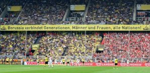 Der BVB geht gegen rechtsextreme Fans vor. Der BVB geht gegen rechtsextreme Fans vor.