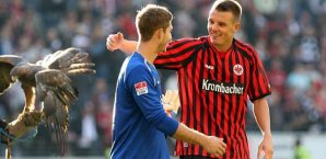 Kevin Trapp und Alex Meier freuen sich über den tollen Start von Eintracht Frankfurt Kevin Trapp, Alex Meier, Eintracht Frankfurt