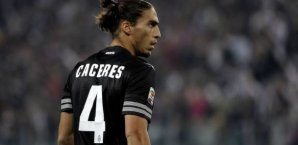 Martin Caceres,Champions League