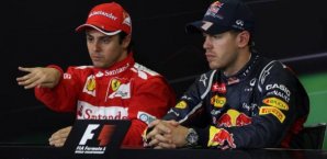 Sebastian Vettel und Felipe Massa bei einer Pressekonferenz Sebastian Vettel,Felipe Massa