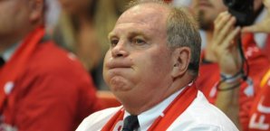 Uli Hoeneß lässt wieder Dampf ab Uli Hoeneß,FC Bayern München