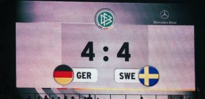 Schwarz auf Grau: Deutschland spielte tatsächlich nur 4:4 gegen Schweden WM-Qualifikation, Deutschland, Schweden