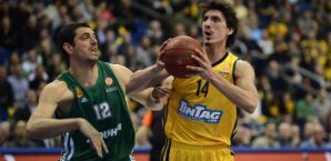 Nihad Djedovic (r.) war bester Werfer bei ALBA Nihad Djedovic,BBL,ALBA Berlin