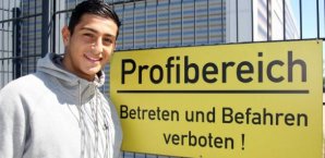 Koray Günter Koray Günter,Borussia Dortmund