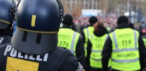 Die Polizei hatte mit etwa 300 gewaltbereiten Fans gerechnet Polizei