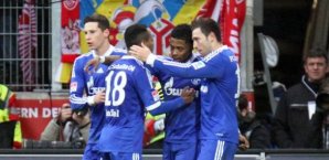 Schalke bejubelt den Punktgewinn in Mainz Schalke,Jubel