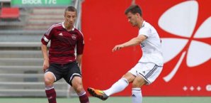 Azur Velagic (re.) wechselt vom FC Ingolstadt zu Jahn Regensburg Azur Velagic, FC Ingolstadt