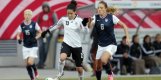 Celia Okoyino da Mbabi traf gegen Schottland gleich doppelt Celia Okoyino da Mbabi,Fußball,Nationalmannschaft Frauen