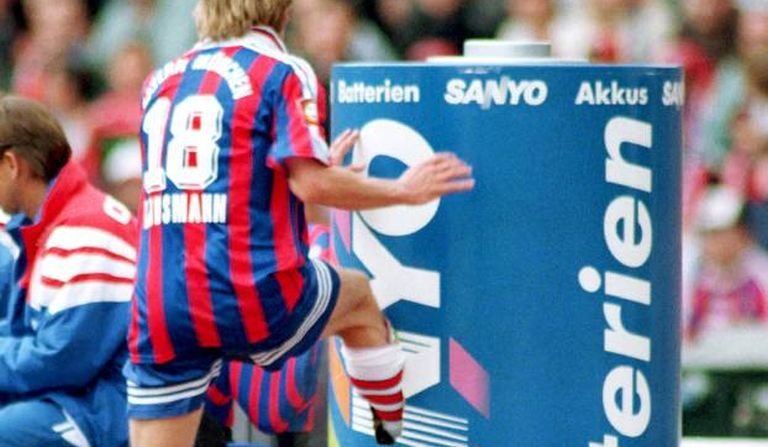 juergen-klinsmann-konnte-1997-nicht-ganz-so-gut-mit-seiner-auswechslung-umgehen-273709.jpg