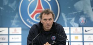 Wegen Fehlverhaltens auf die Tribüne verbannt: Laurent Blanc Laurent Blanc, PSG