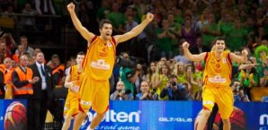 Vojdan Stojanovski (li.) soll in der kommenden Saison für Alba Berlin spielen Vojdan Stojanovski