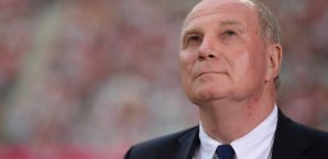 Uli Hoeneß glaubt die Gründe für die Kritik von Ibrahimovic zu kennen Uli Hoeneß,FC Bayern München